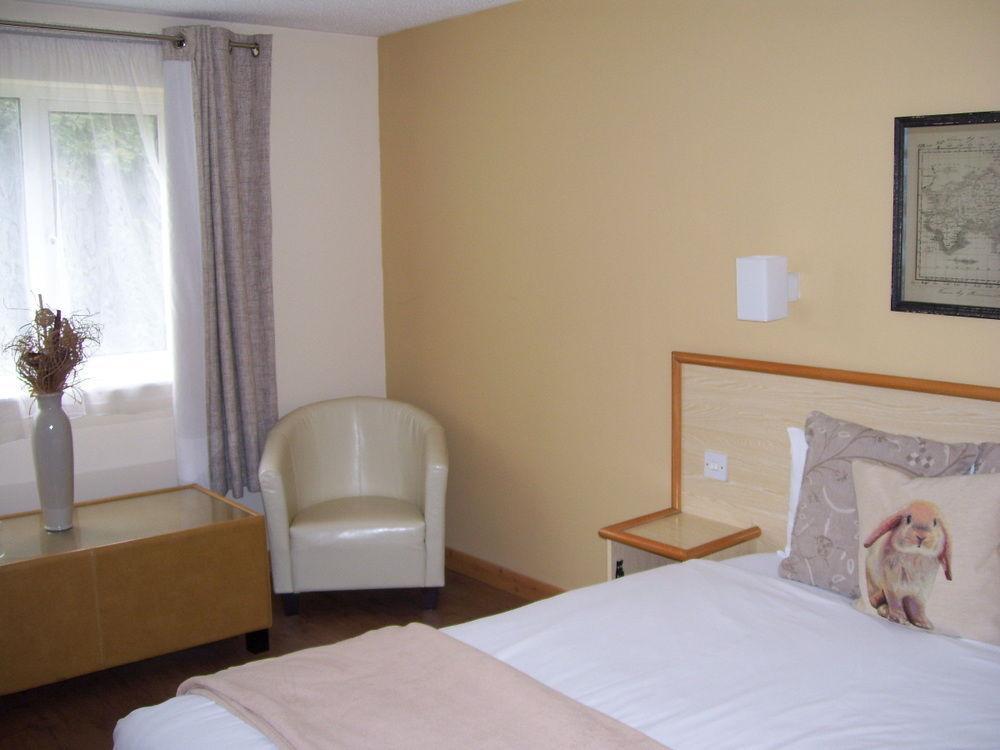 Travel Plaza Hotel Desborough Kültér fotó